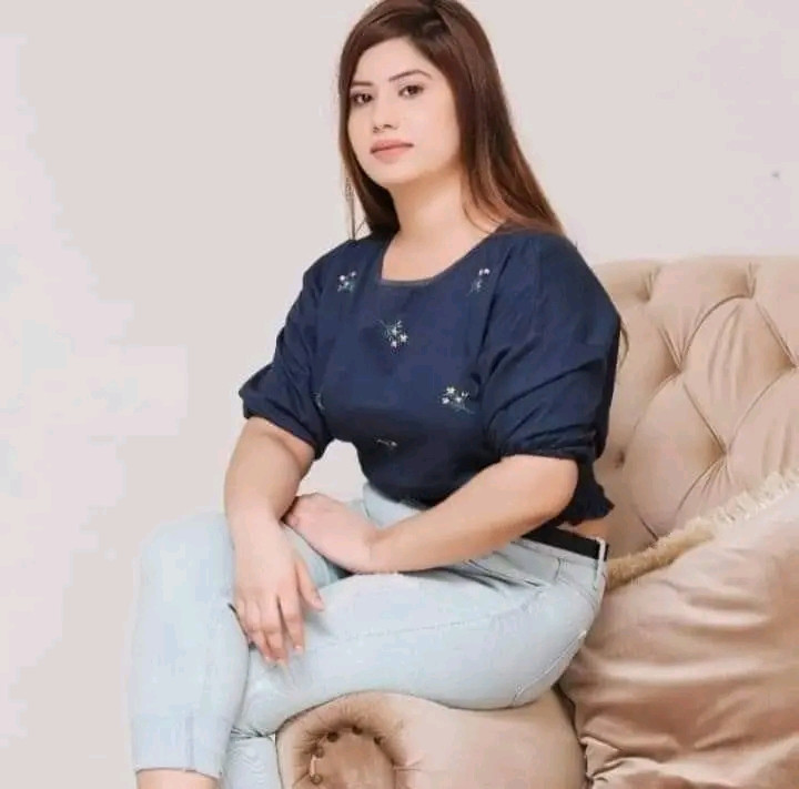 Ayesha Khan