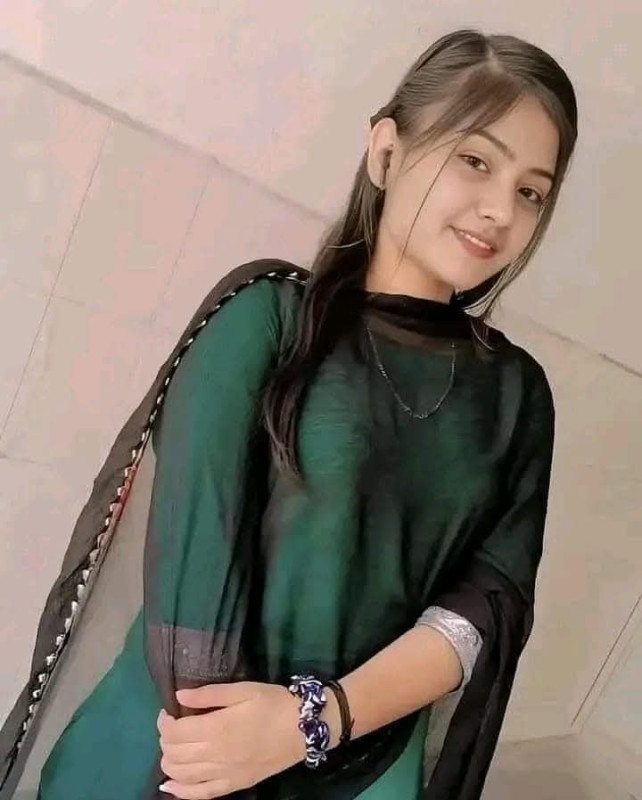 Ayesha Khan