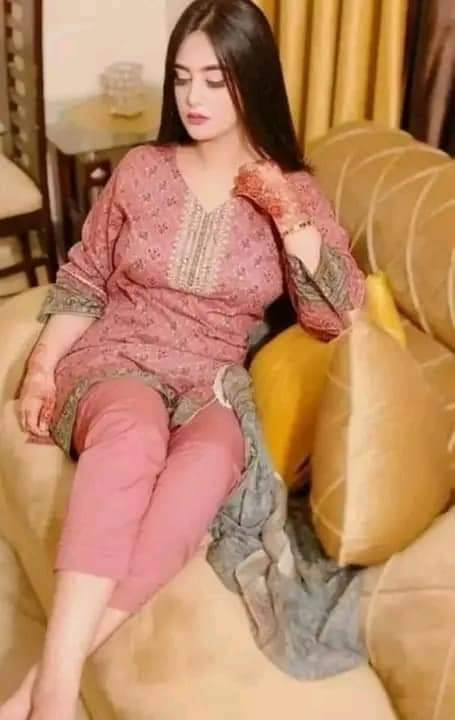 escort-girls-in-bahria-twon-phace-4-civic-center-elite-class-good-looking-sataaf-available-counct-mr-ali-03057774250-small-1