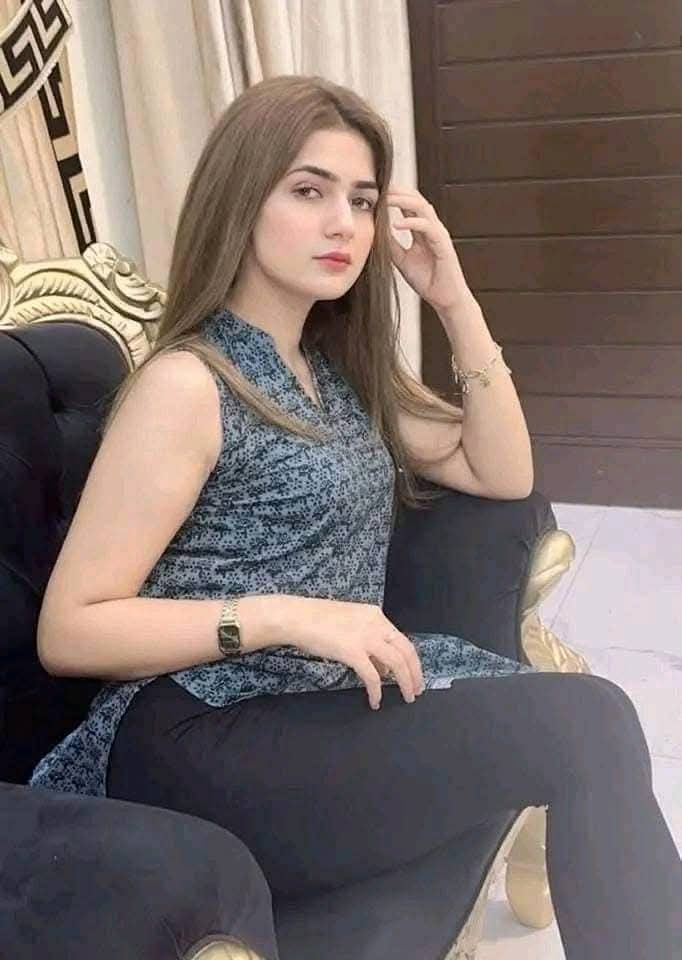 call-gril-in-islamabad-srena-hotal-elite-class-escorts-good-looking-sataaf-available-counct-mr-ali-03057774250-small-1