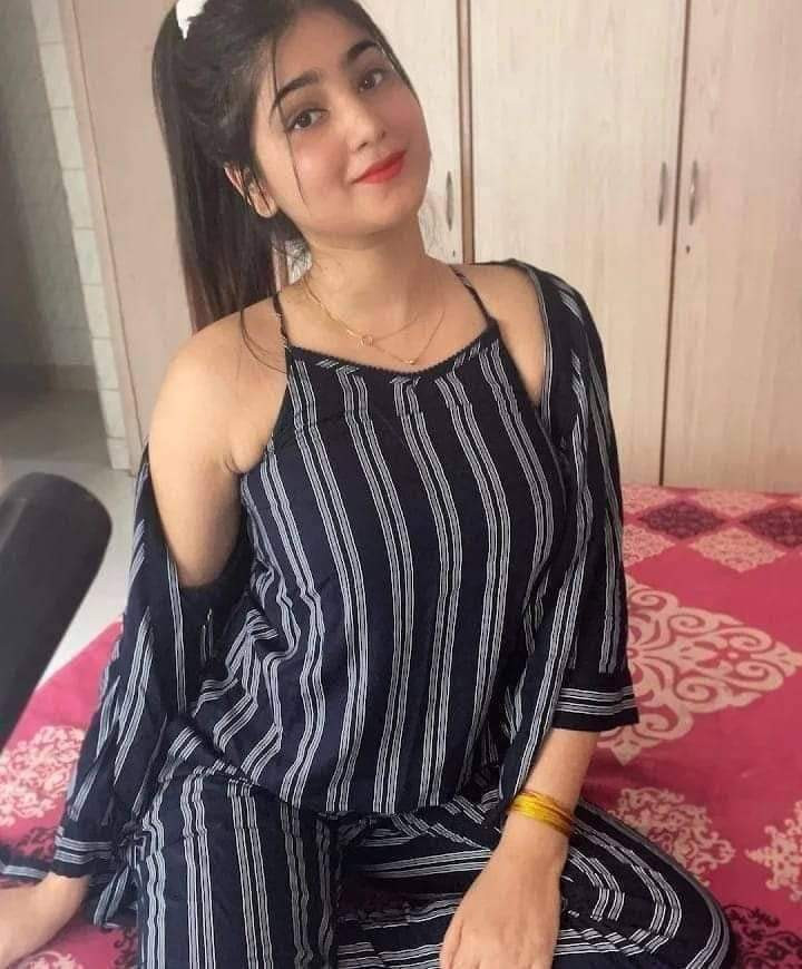 call-girls-in-gori-twon-kalma-chok-phace-4-elite-calass-escorts-good-looking-khan-pull-counct-mr-ali-03057774250-small-2