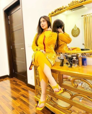 escort-in-islamabad-dha-phace-2-elite-class-good-looking-female-contact-03057774250-big-2