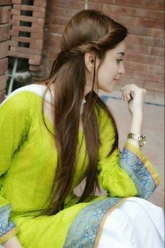 0302-2002888 Educated Young College Escorts in Murree