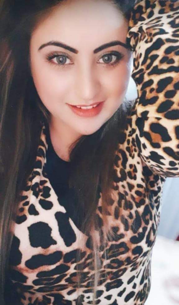 Escort Girls in Islamabad giga Mall hot teenage VIP student double deal female contact 03057774250