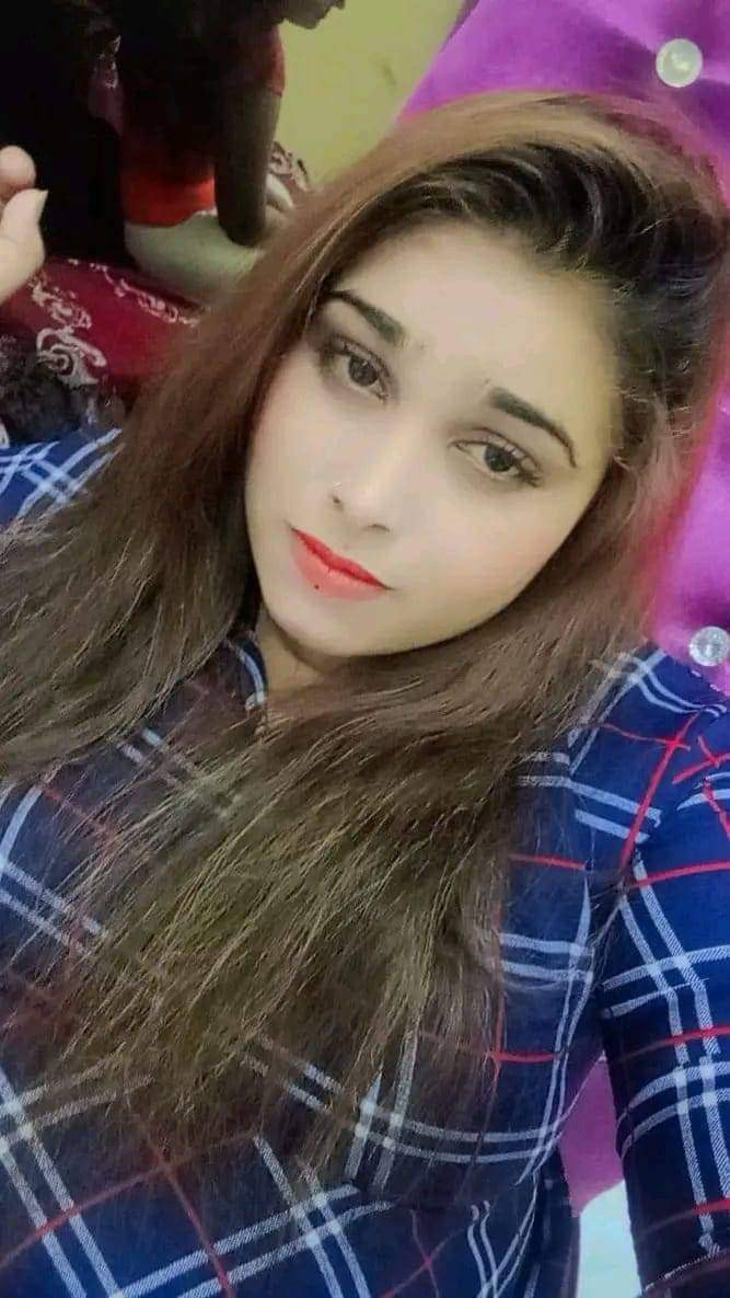 modern-girls-available-for-dating-in-bahria-town-islamabad-rawalpindi-03057774250-small-1