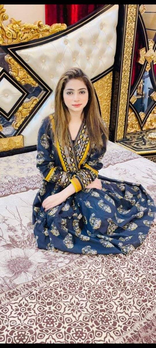 call-ghir-in-rawalpindi-bahria-twon-phace-7-elite-class-good-looking-female-03057774250-small-2