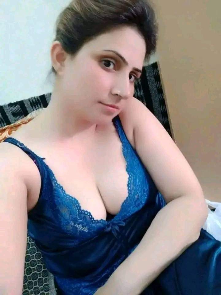 independent-call-girls-in-bahria-town-civic-center-islamabad-03057774250-small-2