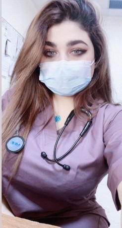 mbbs-educated-girl-available-for-vedio-call-serious-person-contact-big-0