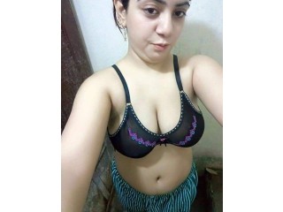 Real girls avialable for video call Contact me 03245769463
