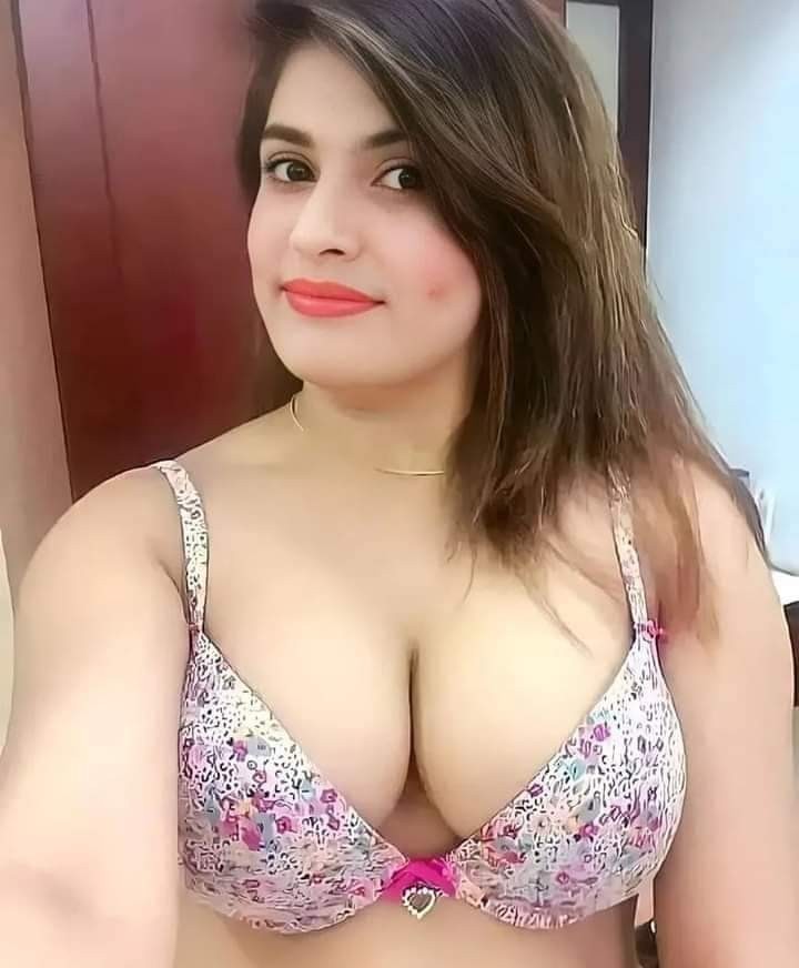 Girls available home delivery available all Peshawar