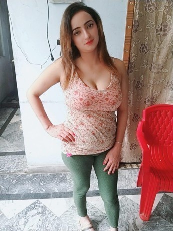 03289646626-dating-girls-available-with-free-home-delivery-young-staff-meeting-big-1