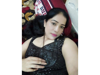 Online live sexy girl available short night service available WhatsApp 03002271839
