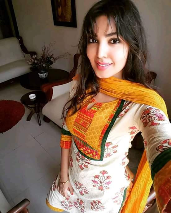 0302-2002888 Housewife Escorts For Night in Murree