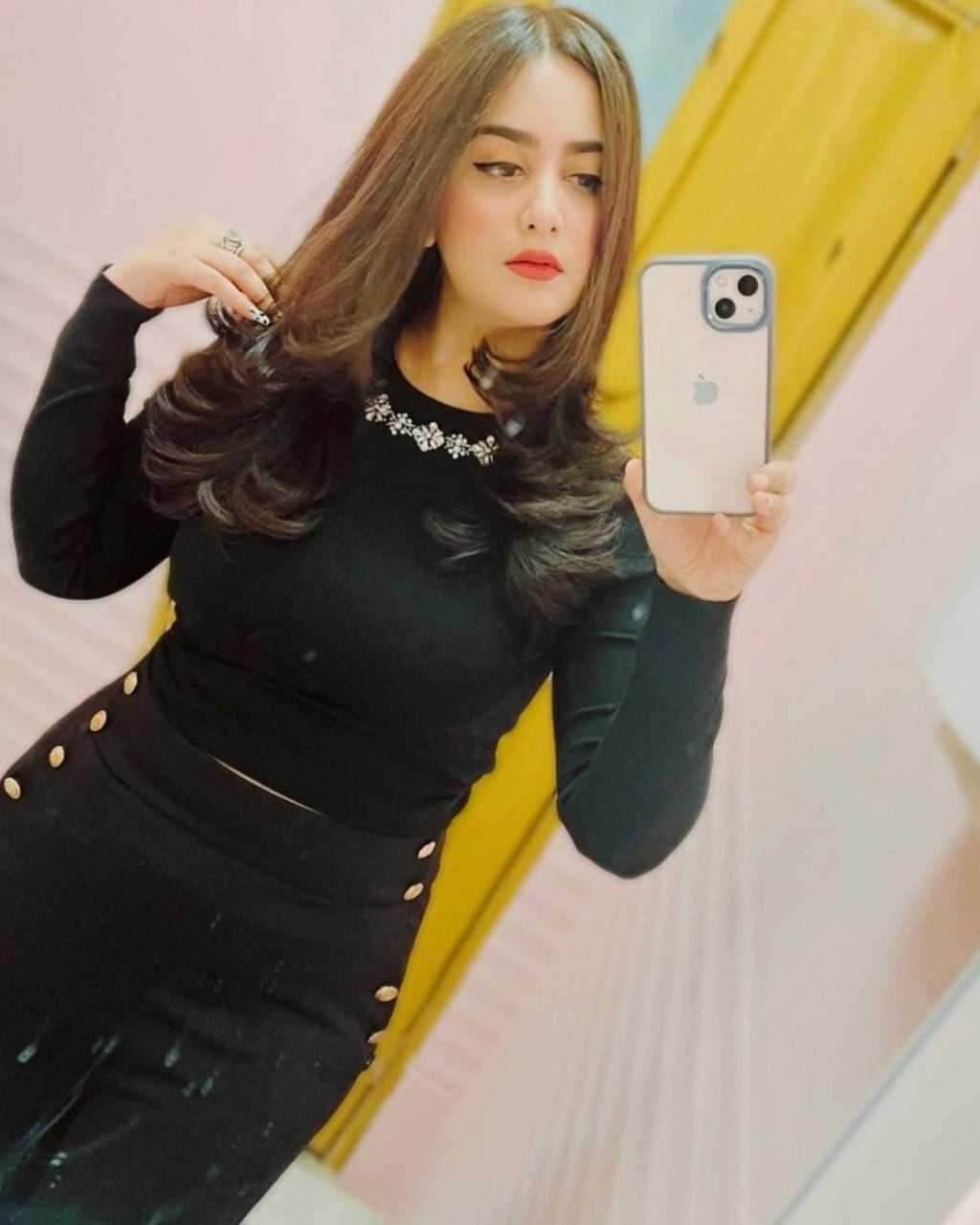 vip-escorts-call-girls-rawalpindi-bahria-town-phase-78-dha-phase-1-contact-03279066660-small-4