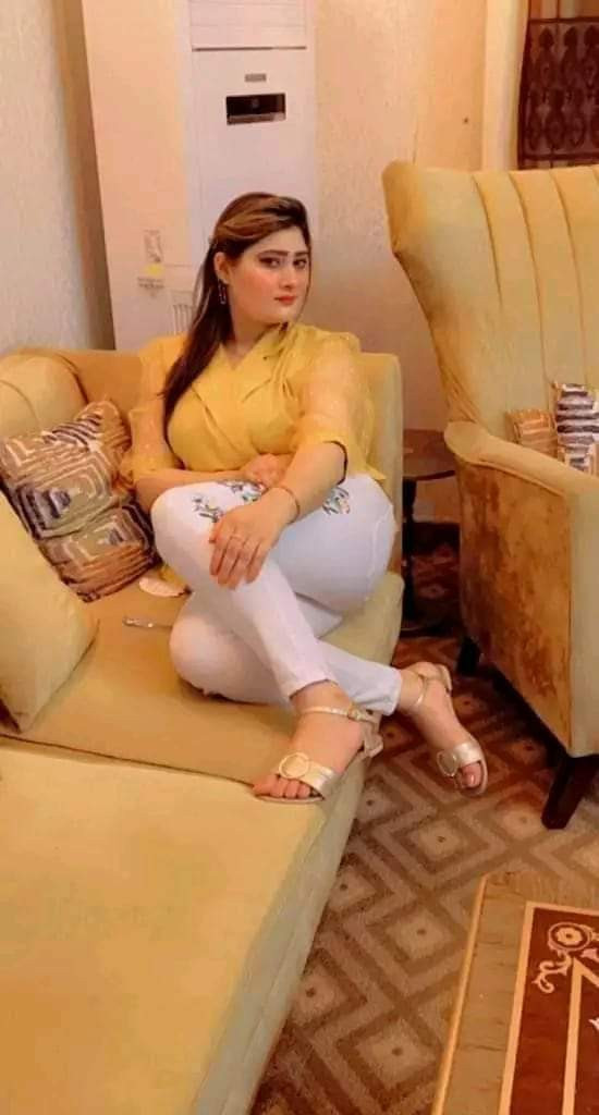 Independent Sexy House Wife Available In Rawalpindi Bahria Town Phase 7 contact.(03279066660)