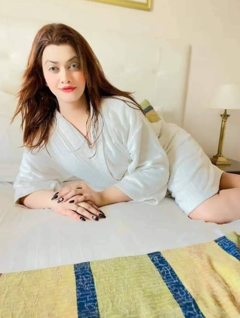 independent-sexy-house-wife-available-in-rawalpindi-bahria-town-phase-7-contact03279066660-big-1