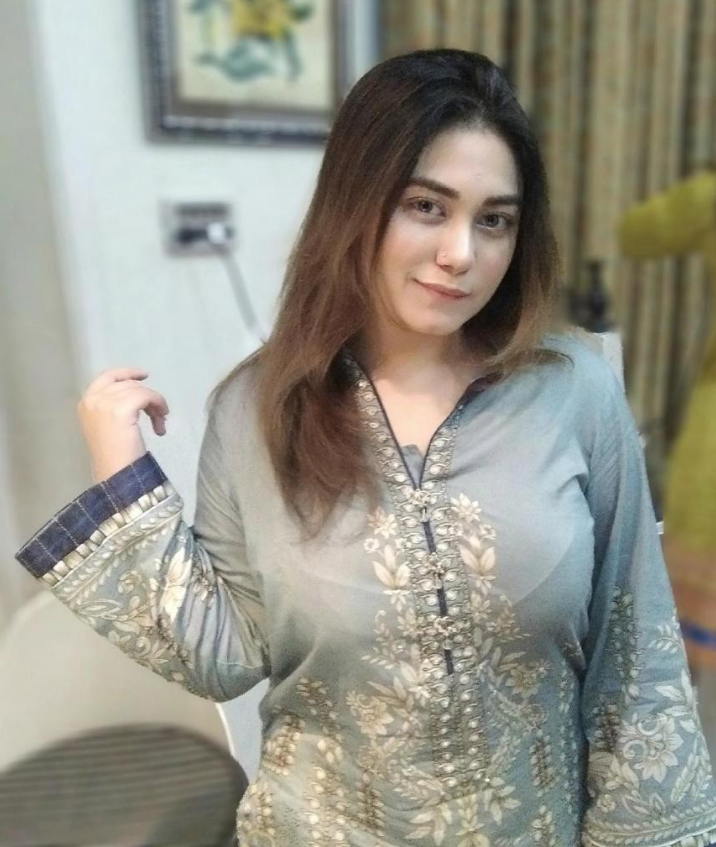 VIP Call girls Rawalpindi bahria town phase 7 contact me (03279066660)