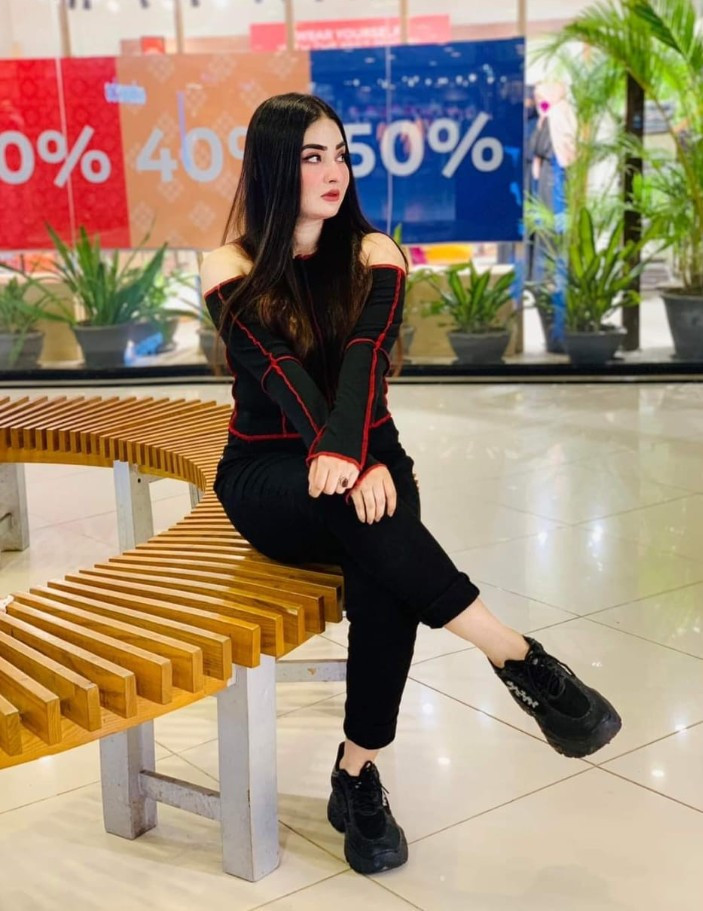 elite-class-models-available-in-islamabad-vip-islamabad-girls-contact-03279066660-small-2