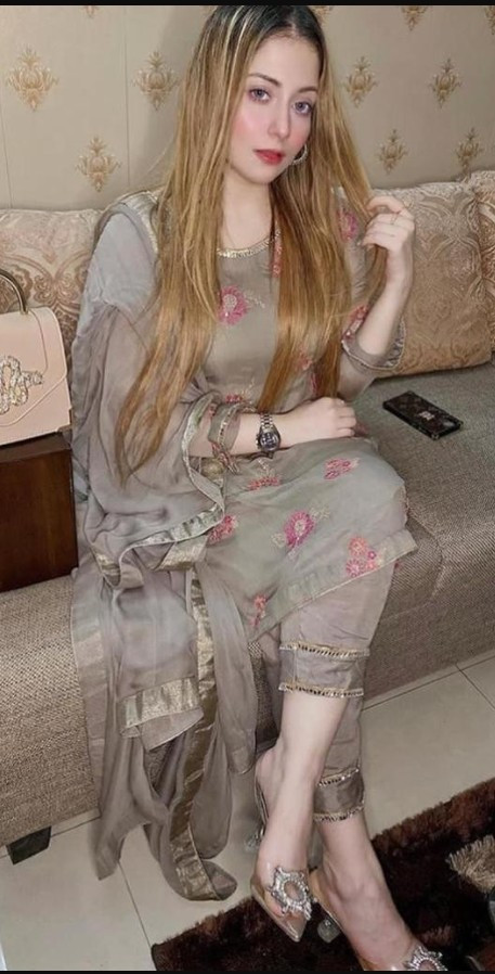 call-girls-in-rawalpindi-bahria-town-phase-7-beautiful-models-house-wife-contact-whatsapp-03279066660-small-1