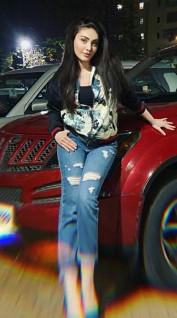 923040033337-young-elite-class-models-in-islamabad-luxury-collage-girls-in-islamabad-small-2