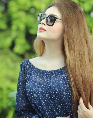 923040033337-young-elite-class-models-in-islamabad-luxury-collage-girls-in-islamabad-big-2