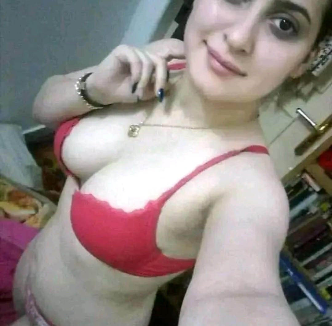 03225008241 for whole night sex atertainment fresh girls are waiting for u