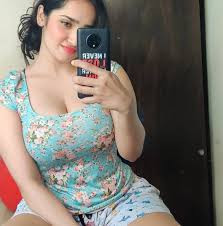 Luxury hot escort staff available ha for video call service night and short booking contact me now only serious person contact me what app 03081664290