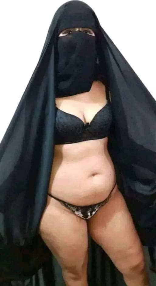 NABEELA CAM AVAILABLE 03236218197