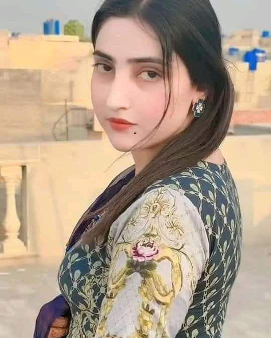 Girl available only short night and video call live sex chat online 24 horse WhatsApp 03000362870