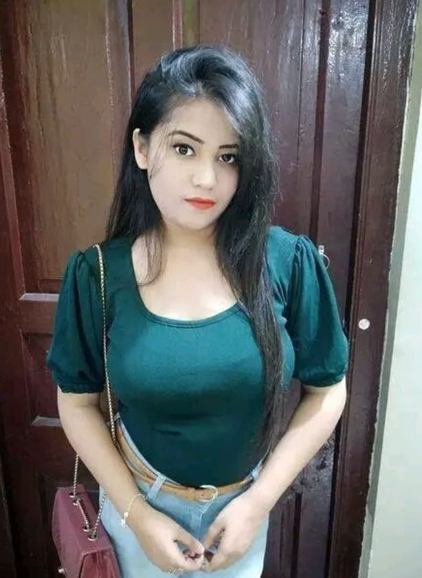 03269559773 only hand to hand payment available full sexy hot and lovely