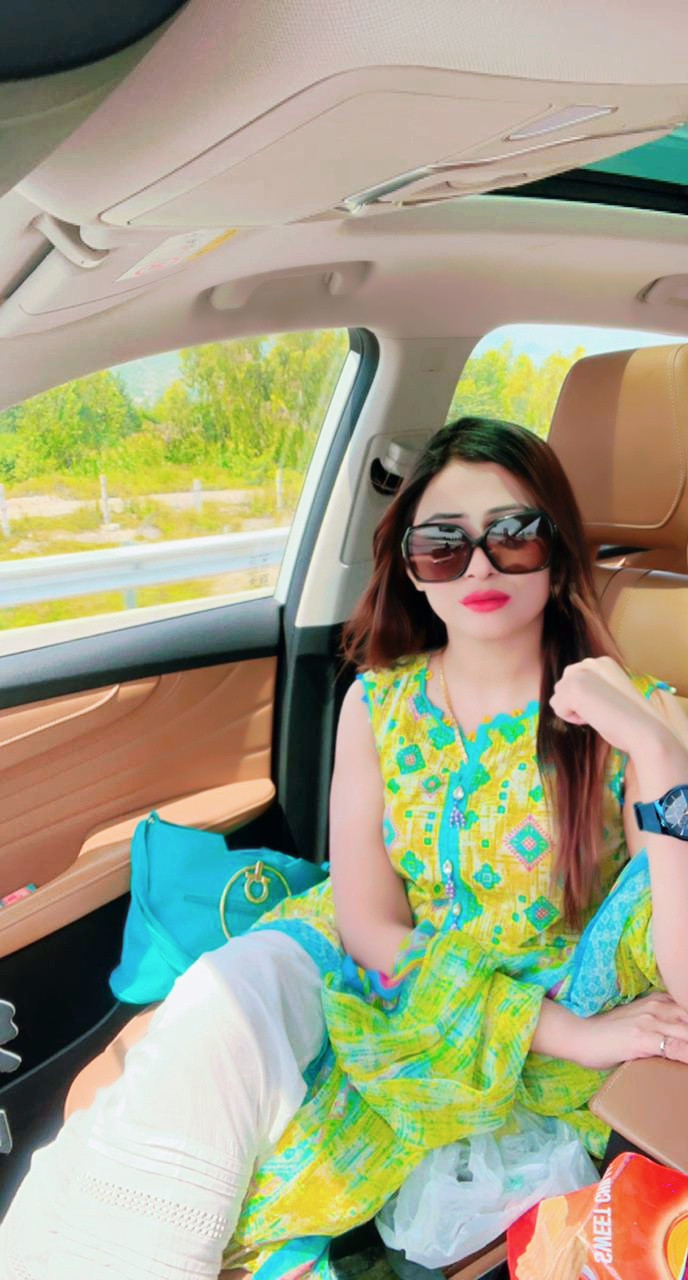 hotel-girls-in-rawalpindi-small-0