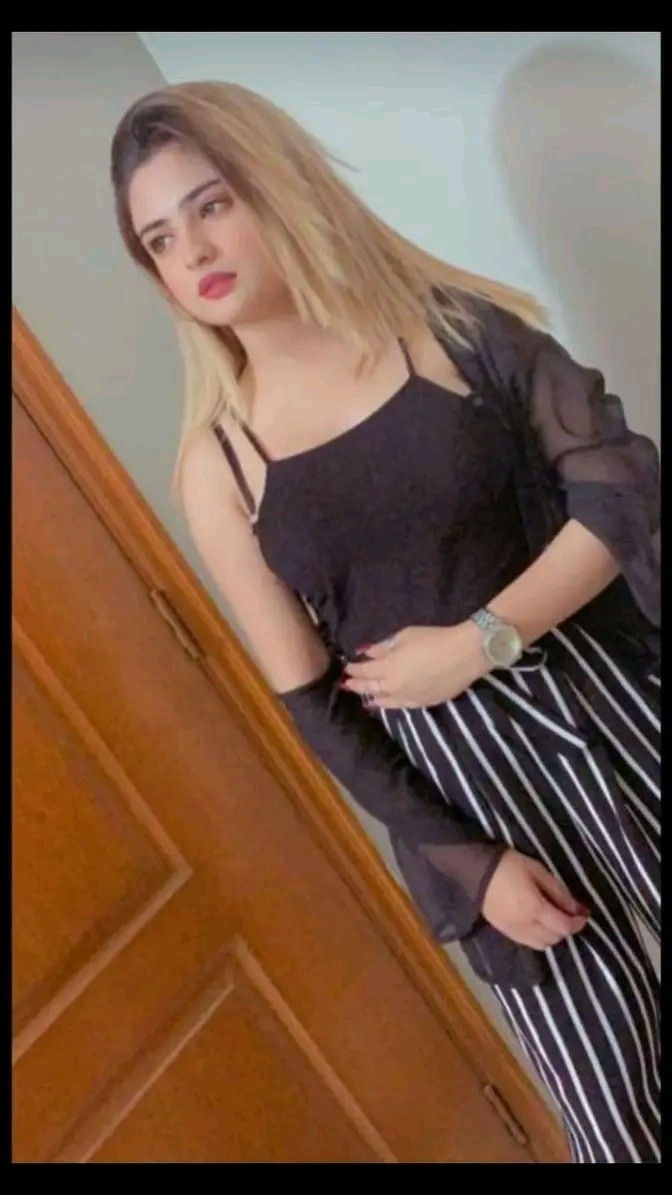 03225608316 100% genuine girl available student young home delivery also available video call