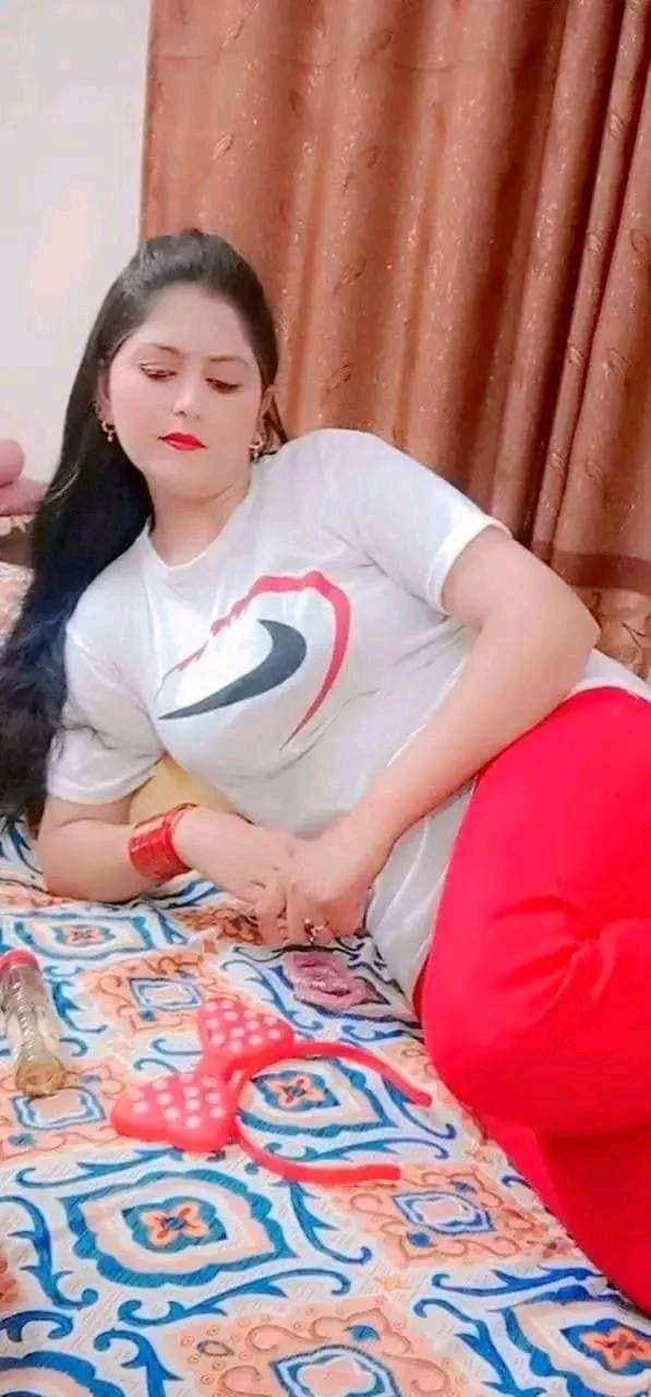 Hi dear I'm cam girl just video call service available 03269577546