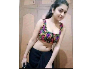 Vip girls college and university available my Whatsapp number 03299510883