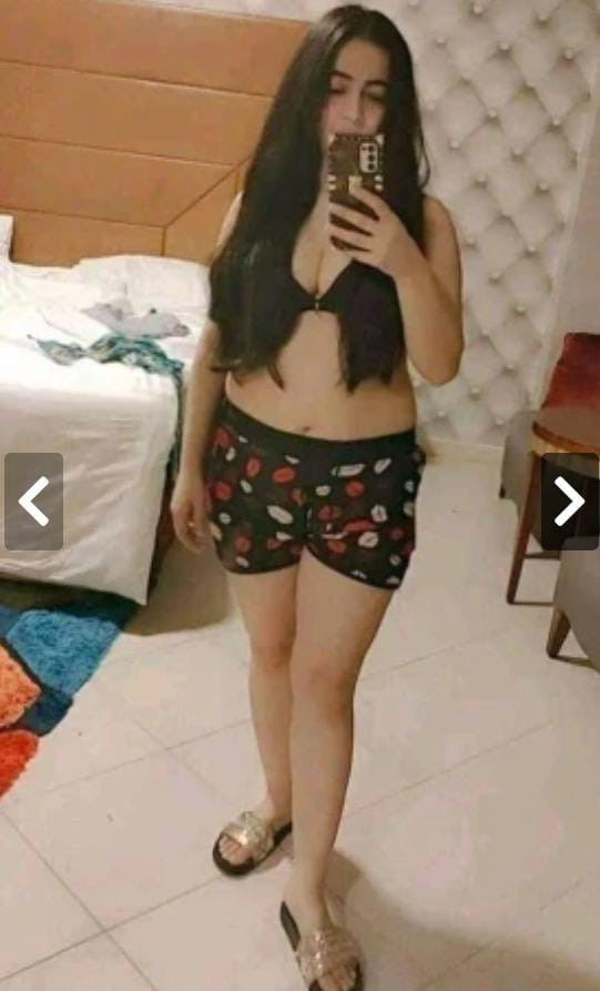 Vip girls college and university available my Whatsapp number 03299510883