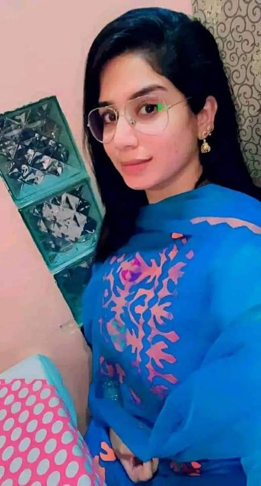 Cam girls service available ha WhatsApp number 03496351898