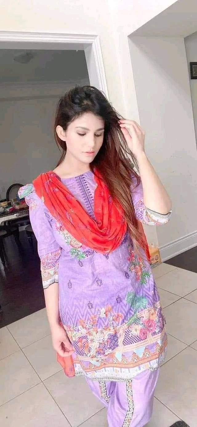 independent-call-girls-in-islamabad-bahria-town-phase-2-safari-club-contact-info-03057774250-small-2