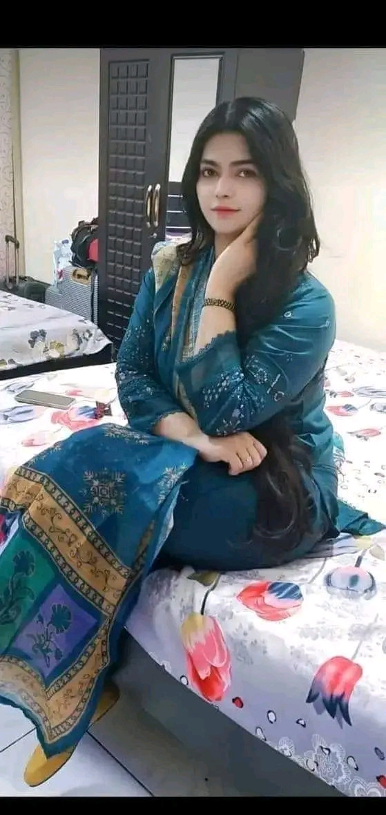 vip-girls-available-24-ghanta-service-available-is-number-per-raat-tak-karen-whatsapp-03098357618-small-1