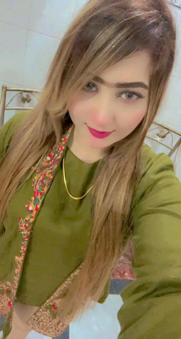 luxury-student-girls-in-islamabad-vip-models-full-hot-call-girls-in-rawalpindi-small-3