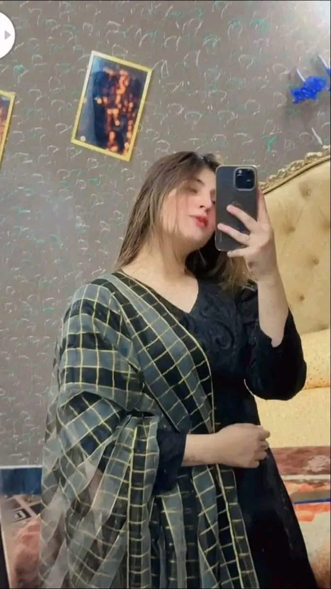 03098357618 night 15000 30 minut video call 3000 24ghante service available