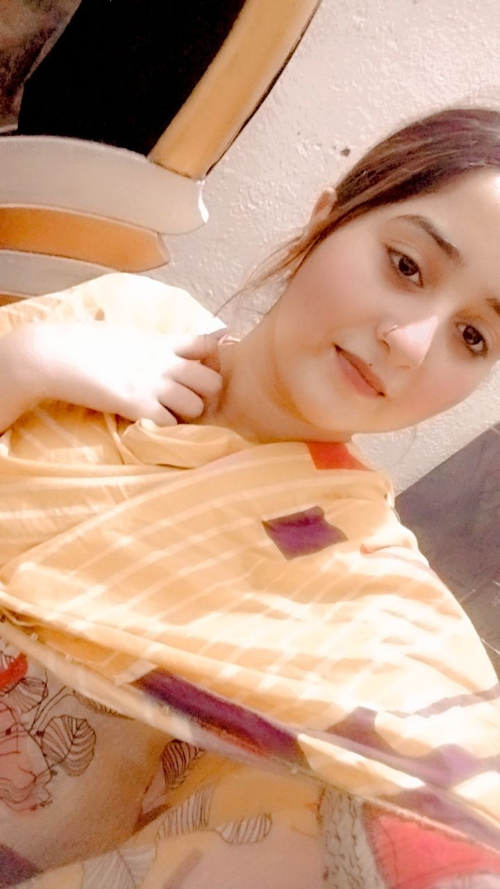 DOCTOR ESCORTS GIRL AVALABLE IN LAHORE