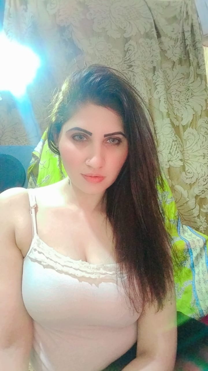 call-girls-in-lahore-d-h-a-03226174800-small-2