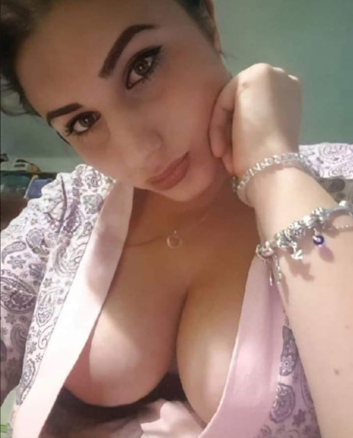 03225008241 for whole night sex atertainment fresh girls are waiting for u