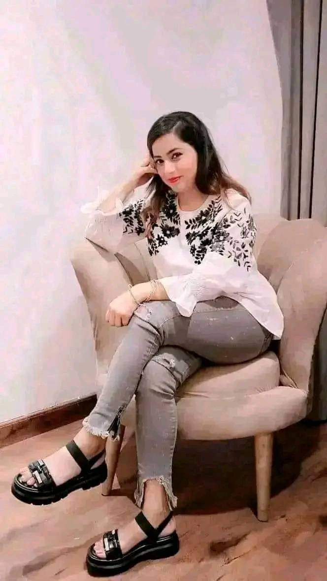 luxury-student-girls-in-islamabad-vip-models-full-hot-call-girls-in-rawalpindi-03057774250-small-2