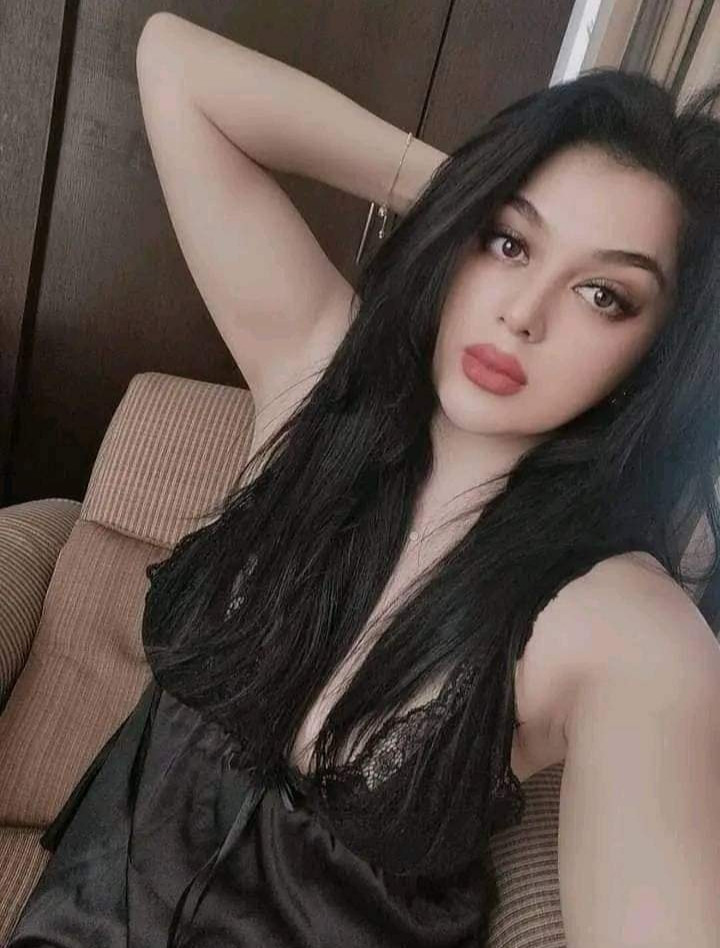 Girl massage center girls sexy available and sexy video call available contact now 03124749782