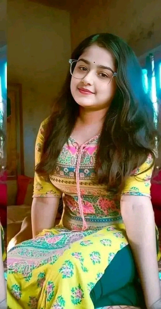 03098357618 VIP girls available 24 ghante service available jisne service leni hai fauran isase number per rabta Karen