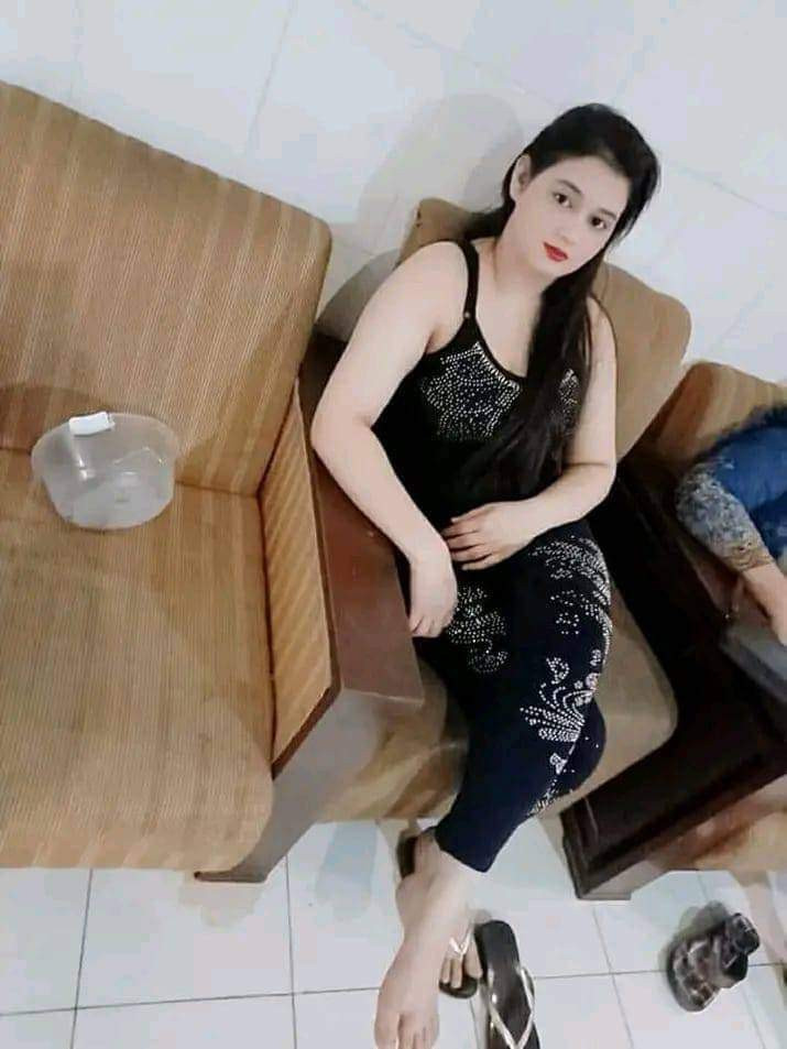 Girl service available online video call short sexy WhatsApp 03237699571