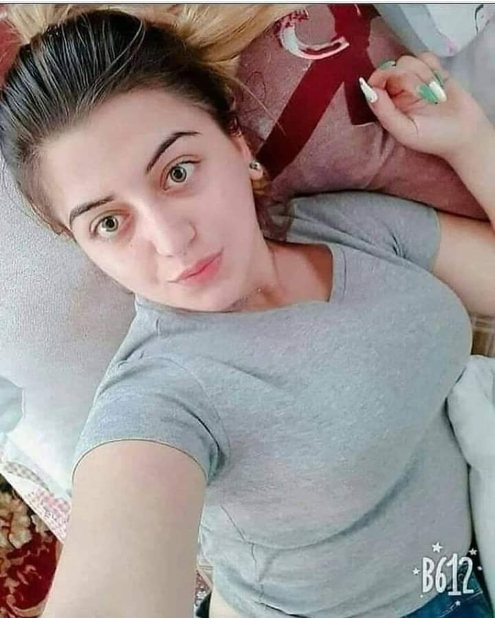 Girl service available online video call short sexy WhatsApp 03237699571