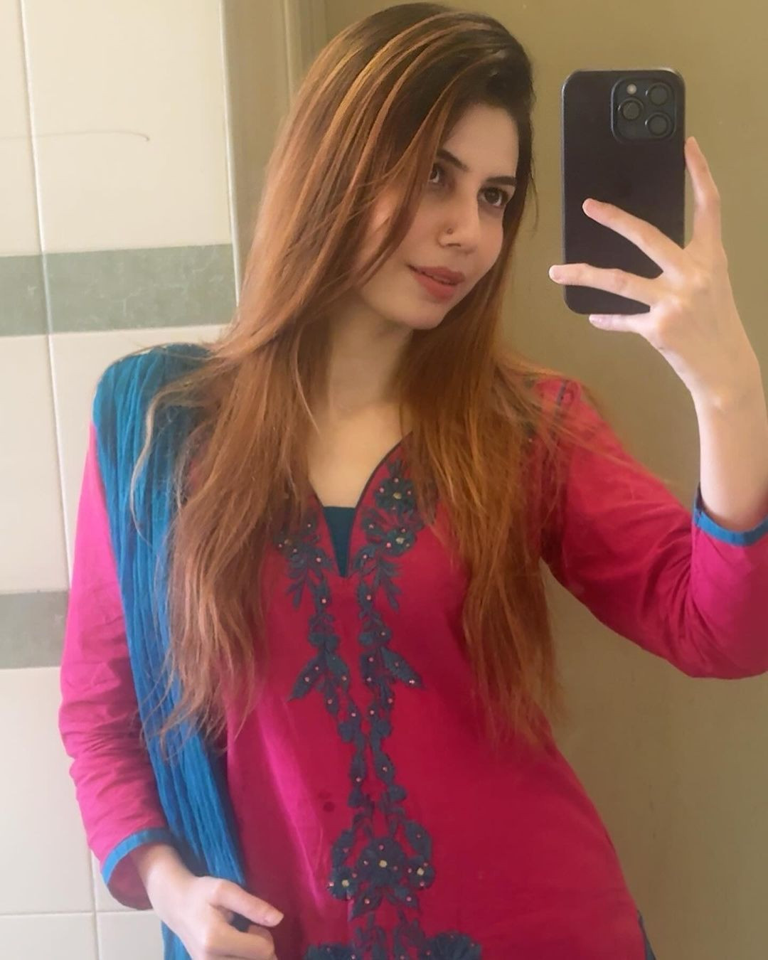 a-wide-range-of-skilled-call-girls-are-available-from-vip-lahore-call-girls-at-hanirana-03270207776-vip-call-lady-services-in-lahore-small-2