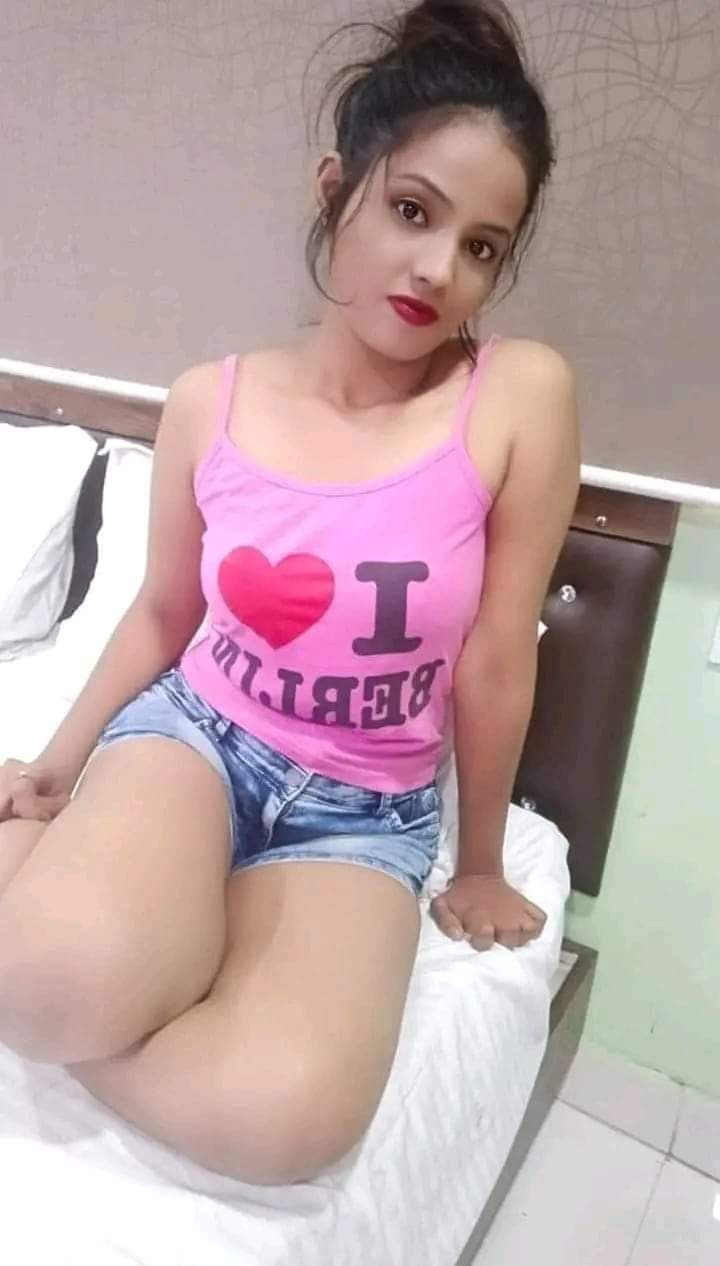 Only girl available sex WhatsApp number 03237699571